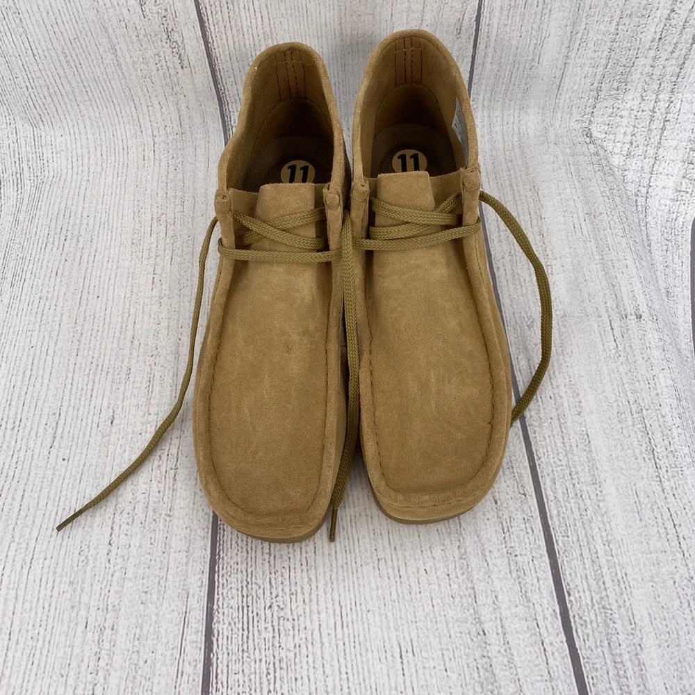 Clarks Wallaston Chukka Boot Mens 11 Dark Sand Suede Moc Toe Chukka Ankle Shoes